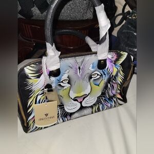 NWT Anuschka Hand Painted Multicolor Lion Design Bag. No Dusk Bag